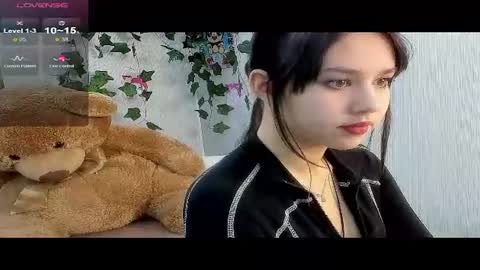 Snapshot of kattarrine_xo chatting on March 10, 3:34 am Kate online show from March 10, 3:34 am