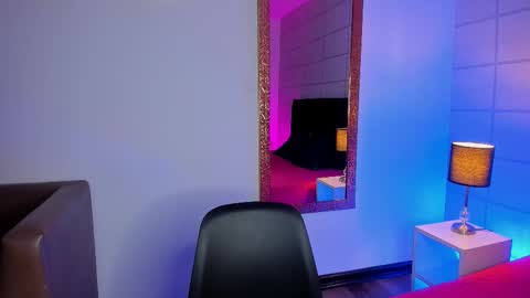 Snapshot of kattexxx chatting on December 4, 4:55 am kattexxx online show from December 4, 4:55 am