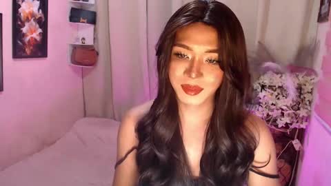 Snapshot of kattiecurrent chatting on December 2, 5:24 am Saisy online show from December 2, 5:24 am