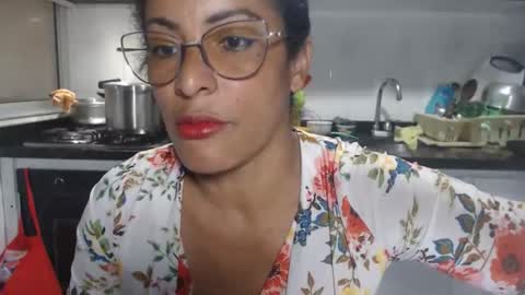 Snapshot of kattleyagray chatting on October 22, 8:19 pm KattleyaGrey online show from October 22, 8:19 pm