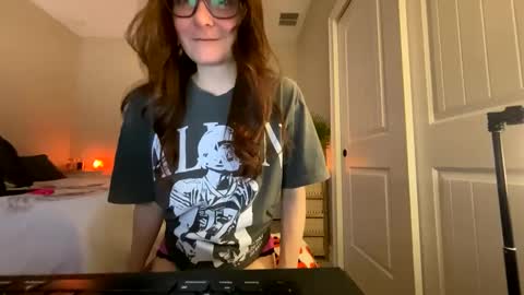 Snapshot of kattnip44 chatting on October 12, 9:14 pm Josie live show Tuesday Wednesday and Thursday online show from October 12, 9:14 pm