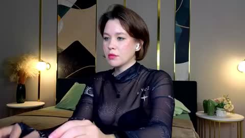 Snapshot of katttymoon_ chatting on September 26, 1:09 am Goddess Katy VACATION online show from September 26, 1:09 am