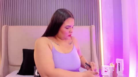 Snapshot of kattyarogers chatting on January 16, 12:20 pm KattyaRogers online show from January 16, 12:20 pm