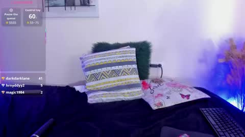 Snapshot of katy_giil chatting on October 31, 7:20 am Katy online show from October 31, 7:20 am