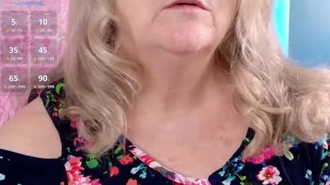 katy_nicole online show from June 3, 7:19 pm