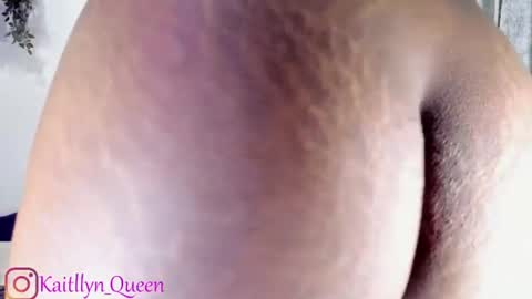 Snapshot of katy_smit1 chatting on July 16, 3:07 pm Kaitllyn Queen online show from July 16, 3:07 pm