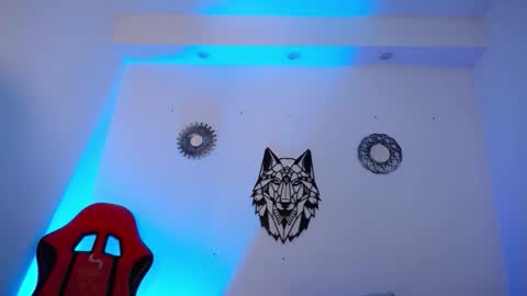 Snapshot of katy_van chatting on November 18, 9:19 pm Katy Van online show from November 18, 9:19 pm