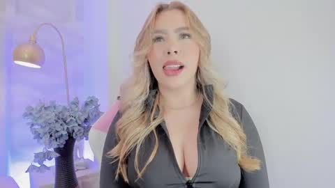 katya_blonde online show from April 11, 4:06 am