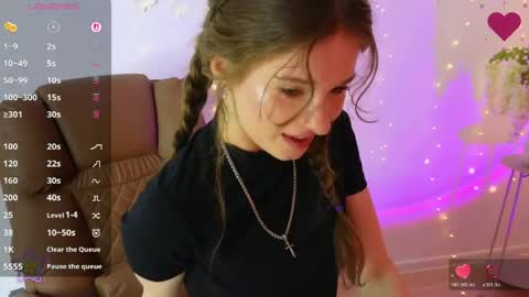Snapshot of katyaa_lover chatting on May 16, 7:34 pm Katya online show from May 16, 7:34 pm