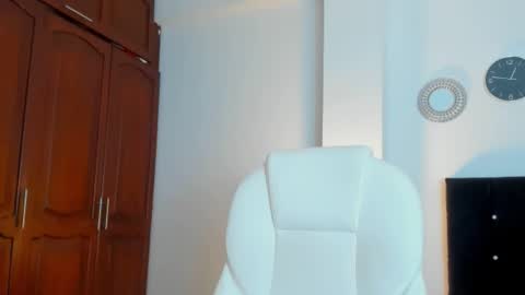 KATYAJHONSS online show from October 21, 10:54 pm