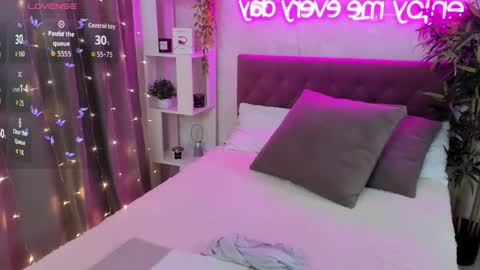 Kate online show from January 8, 6:26 am