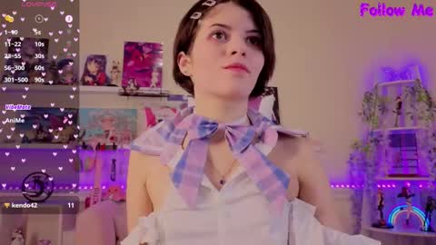 Snapshot of katyazaitseva chatting on November 22, 1:32 pm Katya online show from November 22, 1:32 pm