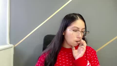 KATY online show from December 4, 10:57 am