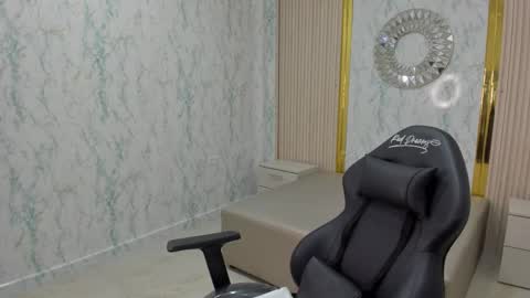 KatyBlondee  online show from November 21, 3:05 am