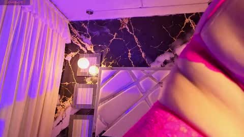 katy  online show from February 19, 11:50 am