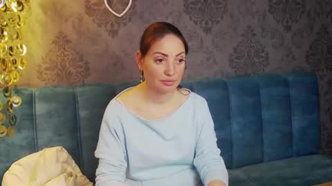 Katyline online show from March 26, 2:11 pm