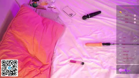Snapshot of katymolly chatting on February 14, 9:10 pm Mia Lovense is active Private is Open online show from February 14, 9:10 pm