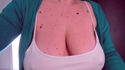 Katy online show from April 15, 6:09 am