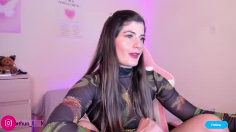 Snapshot of katys_world chatting on February 23, 11:57 pm Katy online show from February 23, 11:57 pm