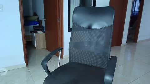 Kauri Lop online show from December 28, 10:55 pm