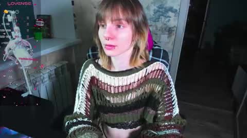 Snapshot of kawaii_power_uwu chatting on December 14, 10:53 am Kira-chan online show from December 14, 10:53 am