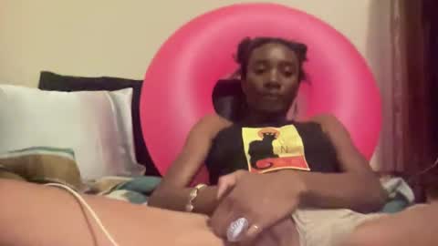 Snapshot of kawaiistrfkr chatting on September 25, 6:22 pm kawaiistrfkr online show from September 25, 6:22 pm