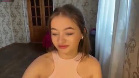 Snapshot of kawaites chatting on February 22, 7:19 am Lana online show from February 22, 7:19 am