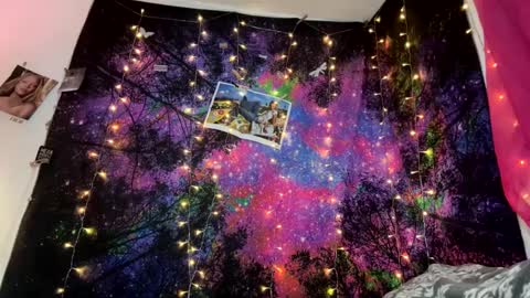 kay_la online show from October 7, 7:16 am