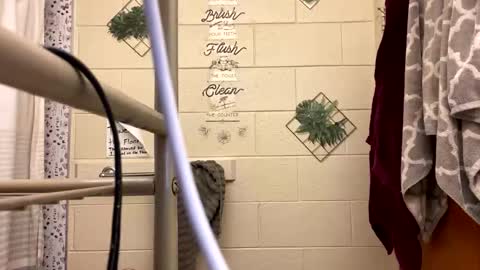 kay_la online show from March 27, 5:46 am