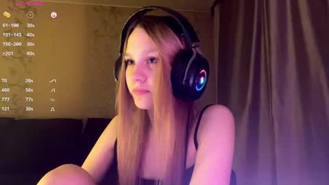 Amia online show from June 28, 6:03 pm