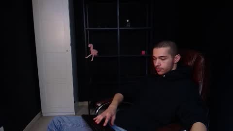 KaydenDrew online show from February 3, 6:40 am