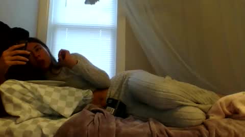 Snapshot of kaylaelizabeth97 chatting on November 27, 9:06 pm kaylaelizabeth97 online show from November 27, 9:06 pm