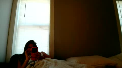 Snapshot of kaylaelizabeth97 chatting on February 9, 1:59 pm kaylaelizabeth97 online show from February 9, 1:59 pm