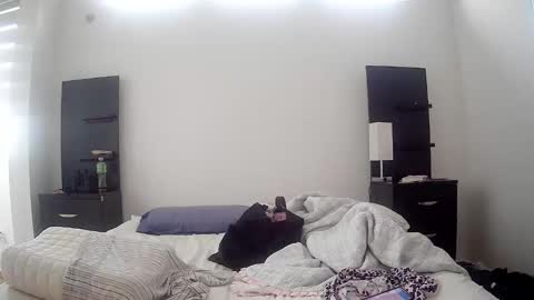 kaylaelizabeth97 online show from May 4, 9:22 pm