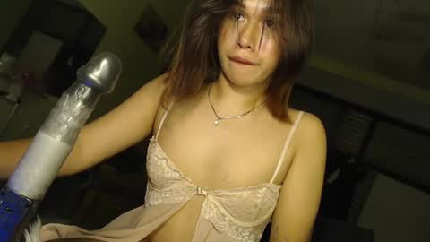 Snapshot of kaylahotieee chatting on February 11, 8:31 pm kaylalattey123 online show from February 11, 8:31 pm