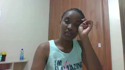 kaylar online show from March 18, 6:44 pm