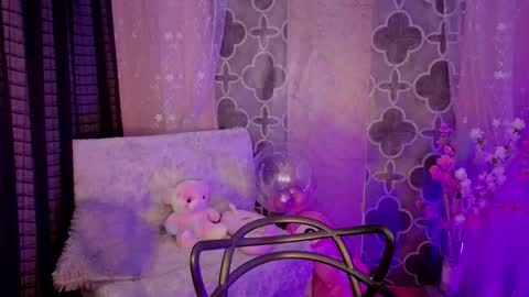 Kaylee online show from March 29, 5:46 pm