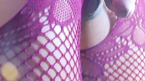 Snapshot of kayleenlust chatting on December 21, 11:50 am KayleenGomez online show from December 21, 11:50 am