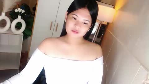 Y O U R        F U T U R E       K A Y L E E  online show from January 16, 9:41 pm