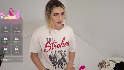 Kaylee Sims online show from February 7, 2:48 am