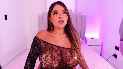 kaylie evans online show from April 1, 11:55 am