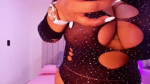 kaylie evans online show from April 16, 11:55 am