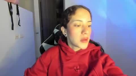 kaylie online show from February 23, 11:07 am