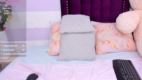 Snapshot of kaylin_jann chatting on February 27, 1:48 am Kaylin Jann online show from February 27, 1:48 am