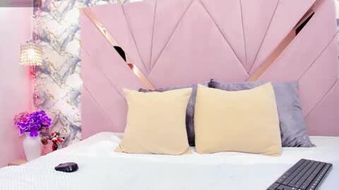 Kaylin Jann online show from February 5, 5:39 pm