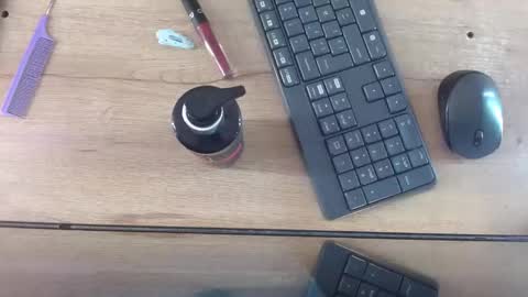 Snapshot of kaytlin_james chatting on February 10, 11:47 am K A I T L I N online show from February 10, 11:47 am