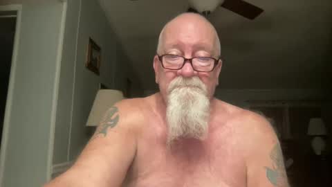 Snapshot of kcbace61760 chatting on December 20, 1:36 am kcbace61760 online show from December 20, 1:36 am