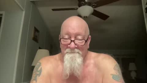 Snapshot of kcbace61760 chatting on February 20, 1:03 am kcbace61760 online show from February 20, 1:03 am