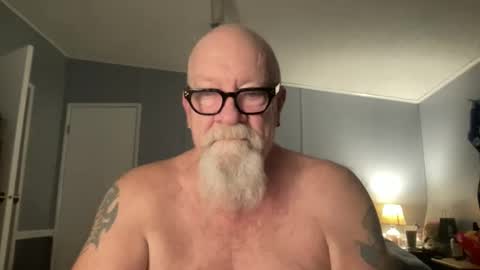 Snapshot of kcbace61760 chatting on January 7, 4:04 am kcbace61760 online show from January 7, 4:04 am