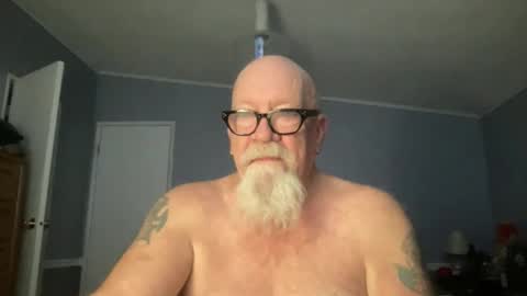 Snapshot of kcbace61760 chatting on January 12, 3:23 am kcbace61760 online show from January 12, 3:23 am